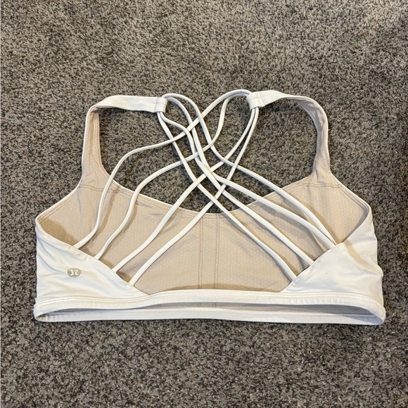 Lululemonn Free to be Wild Bra - Picture 2 of 5
